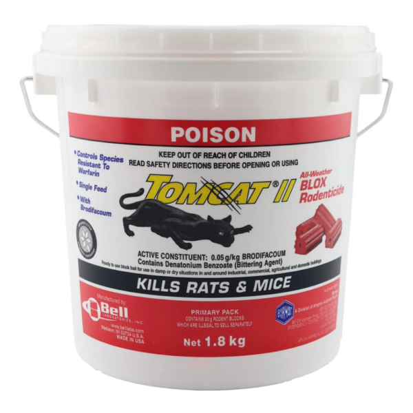 Tomcat II Blox 1.8KG rodent bait bucket for effective rat and mouse control in homes and businesses