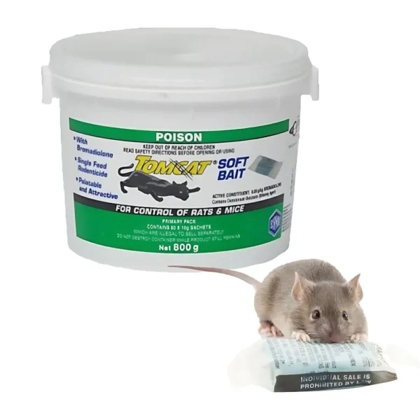 Tomcat Soft Bait Green 800g packaging.