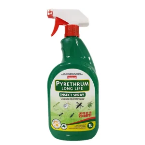 Multicrop Pyrethrum Long Life Insect Spray 1L bottle with trigger nozzle and front label.