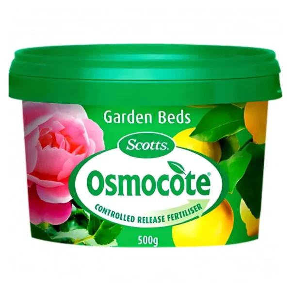 Front view of Osmocote Garden Beds Controlled Release Fertiliser 500g tub on white background