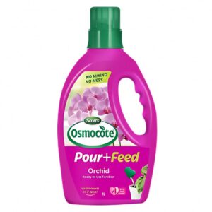 Front view of Osmocote Pour+Feed Orchid 1L bottle on white background